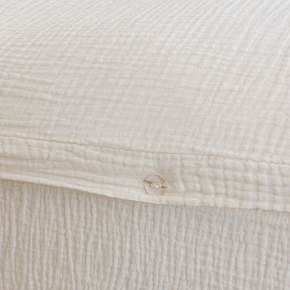 Kinderbettwäsche in der Farbe Morgentau mit integrierter Cover-Mate Technology, damit die Decke da bleibt wo sie hingehört, aus 100% Organic Cotton, GOTS, Musselin